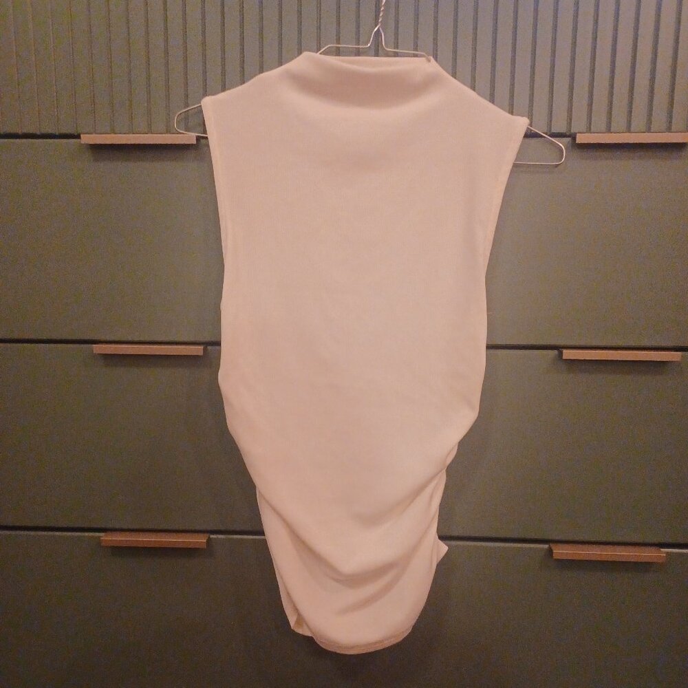 White tank! Micro rib, fitted, mock neck, side ruching
